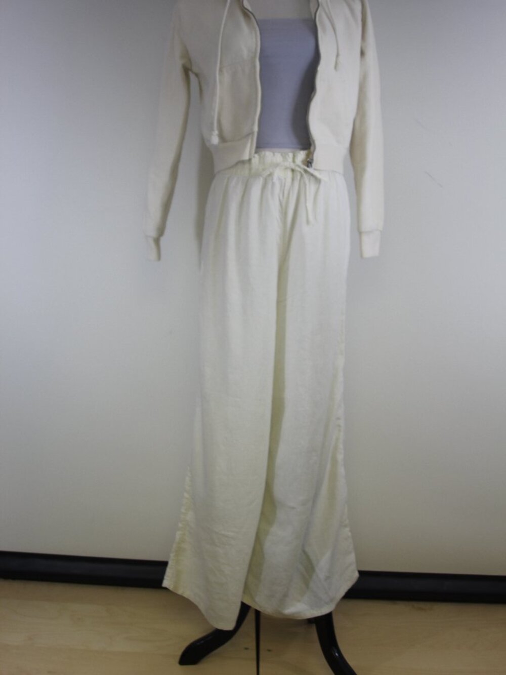 Calia Cream Linen Blend Wide Leg Pants Coastal Quiet Luxury Elastic Waist M